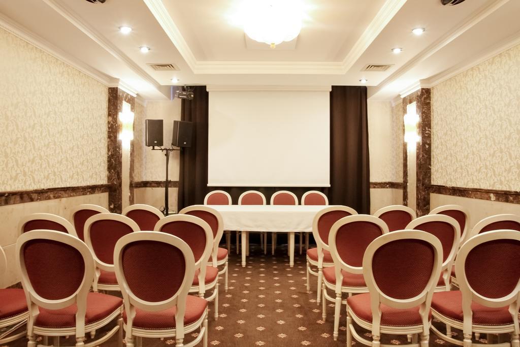 Hotel Hermes Alba Iulia Exterior photo